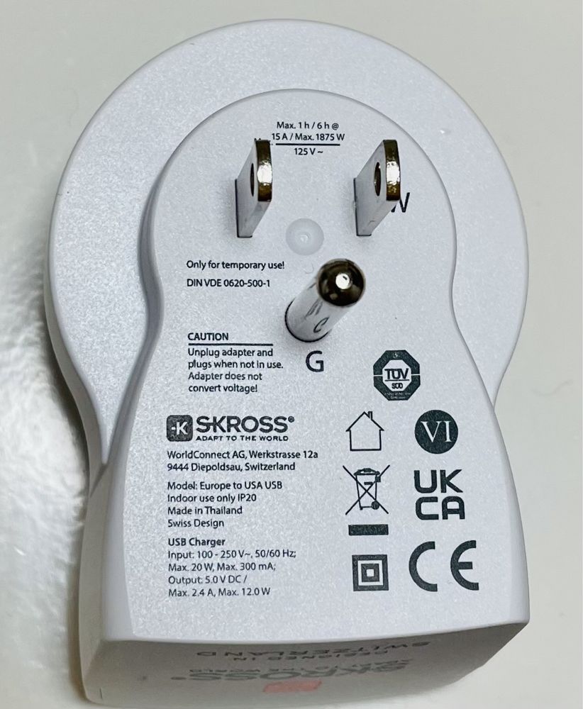 Adaptador USA com 2 entradas USB