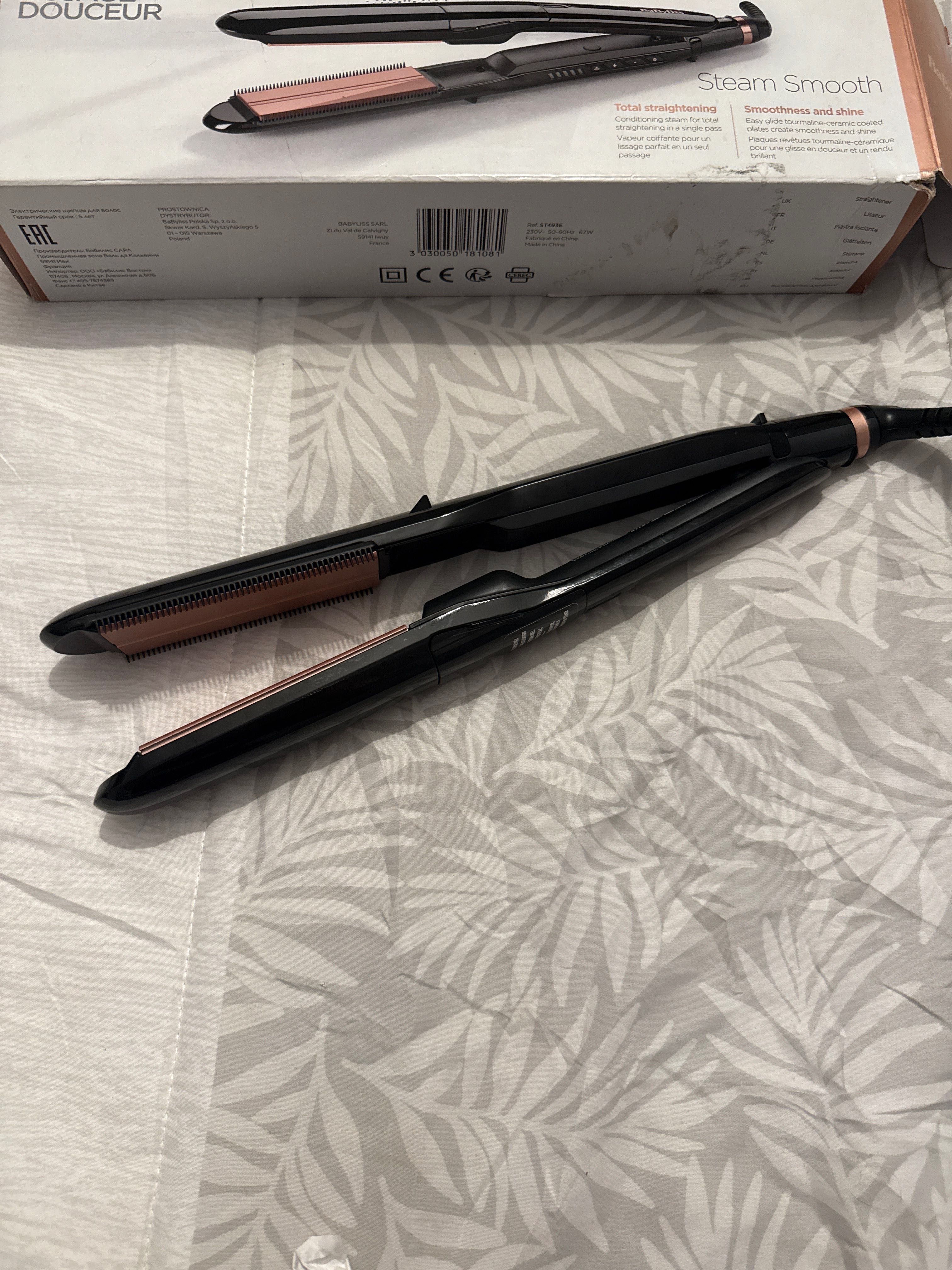 Alisador de Cabelo BABYLISS Steam Smooth ST493E