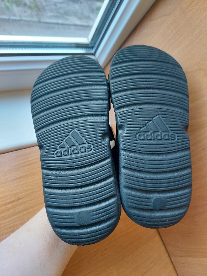 Сандалі босоніжки Adidas p29