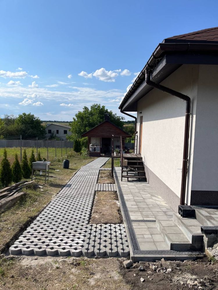 Тротуарная плитка Эко Травница, газонная решетка, Парковочная решетка