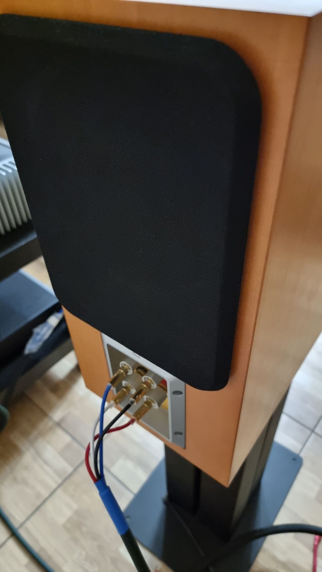 Продам АС Triangle Stratos Solis 260
