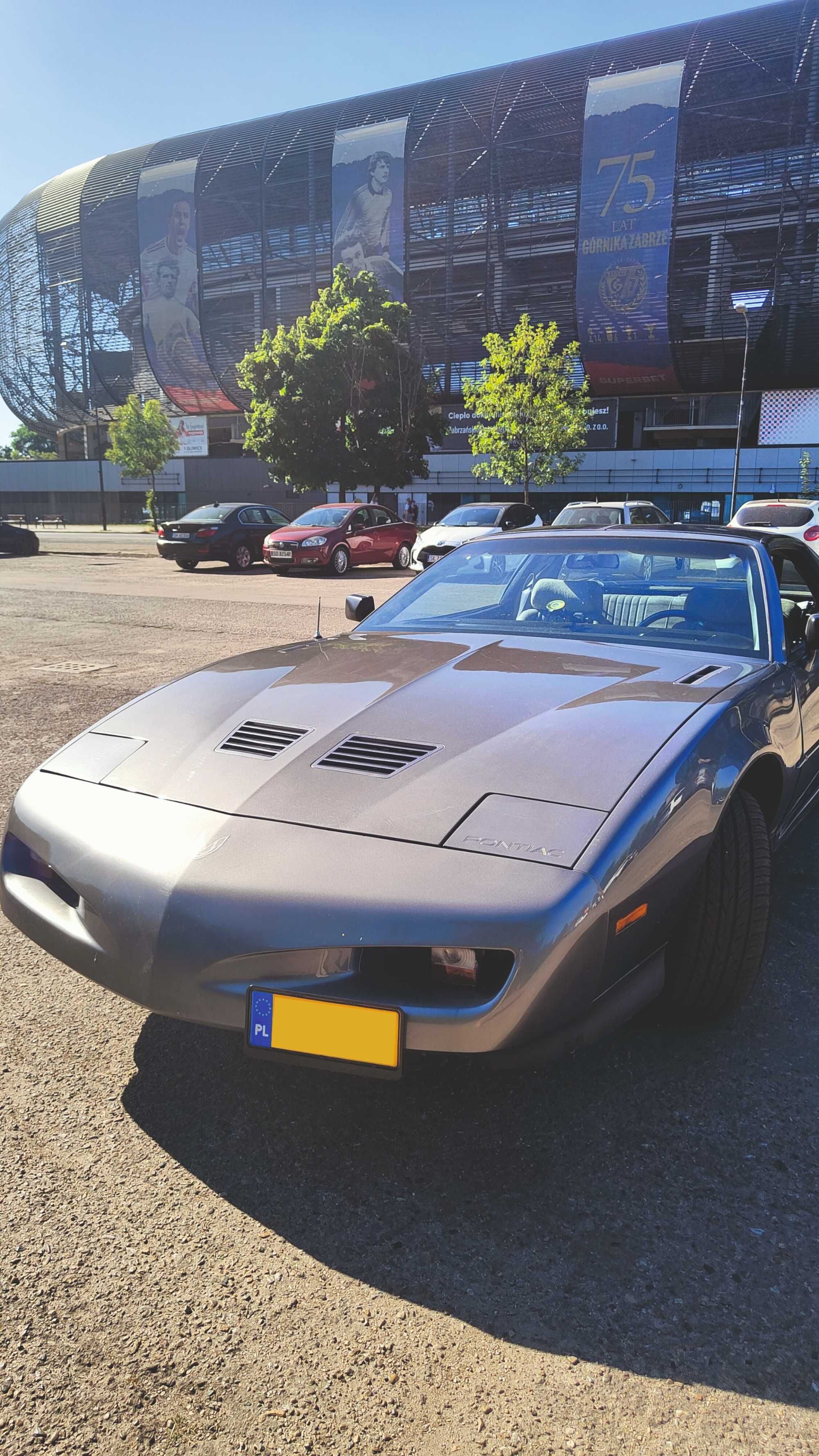 pontiac firebird trans-am, V8