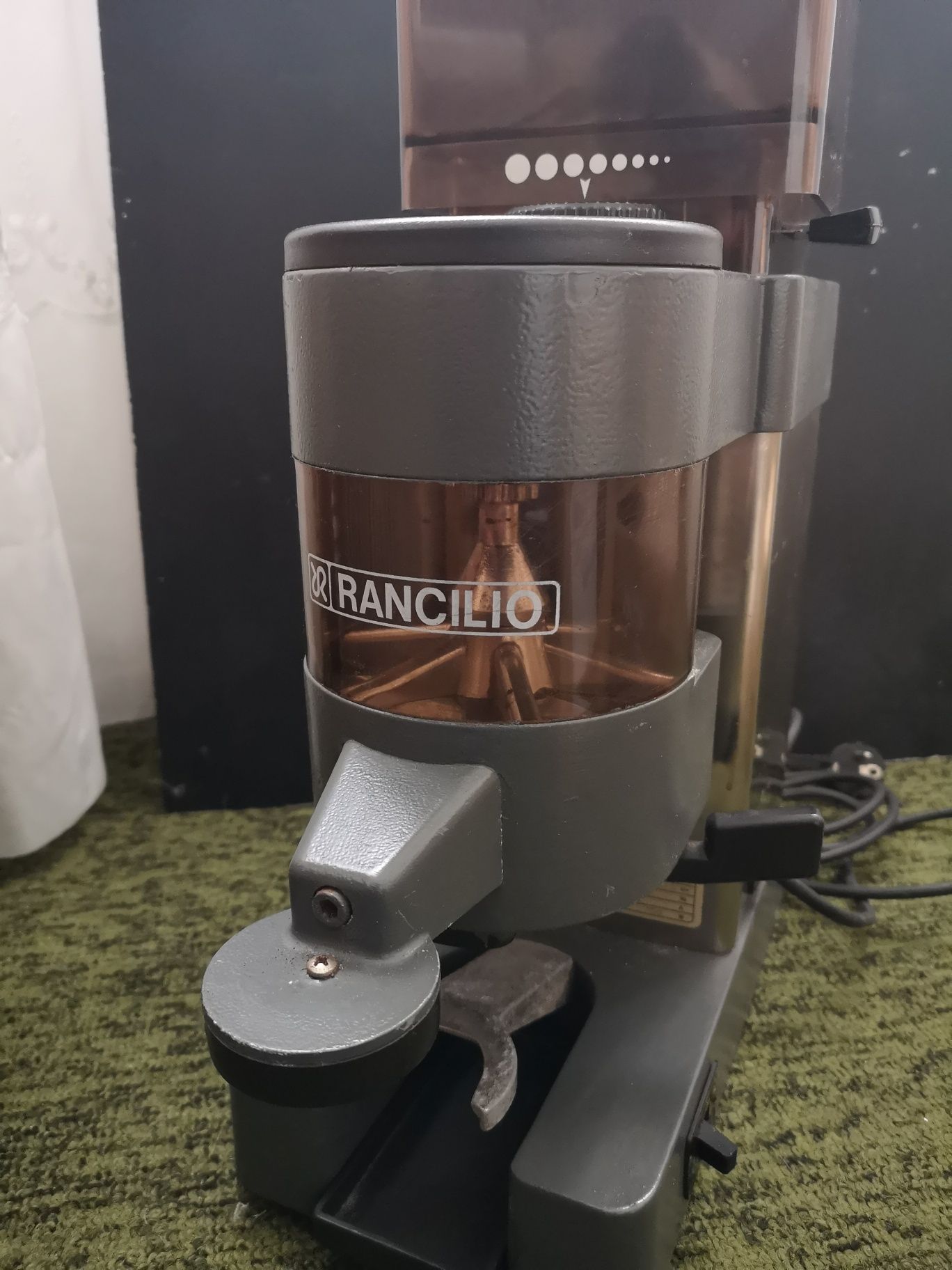 Moinho de café Rancilio usado