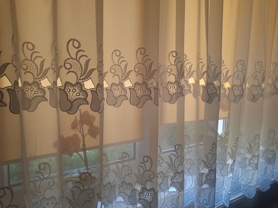 Firanka na kolkach, szelkach