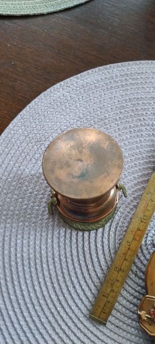 Мідний посуд.  Декор.