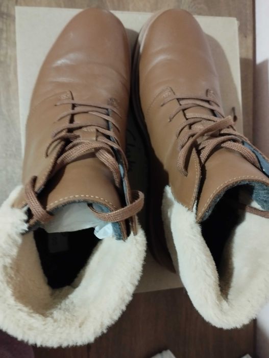 Зимові черевики,