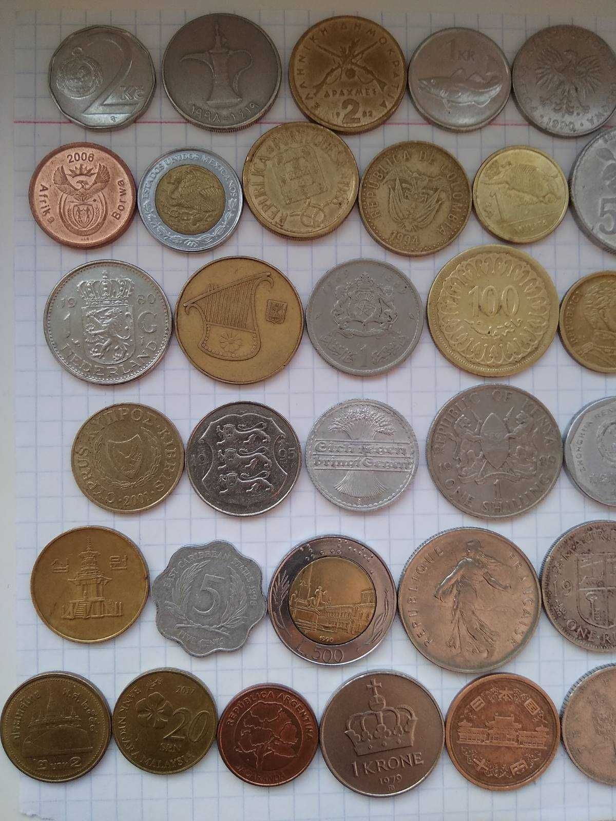 Продам набор из 50 монет из 50 стран.,все континенты