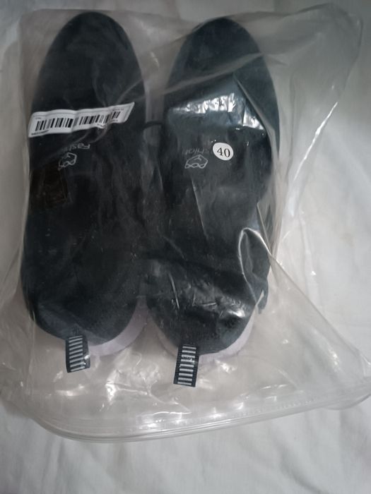 Кросівки верх сіточка,  стан новий