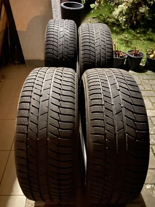 Sprzedam używane zimowe opony 235/50/19