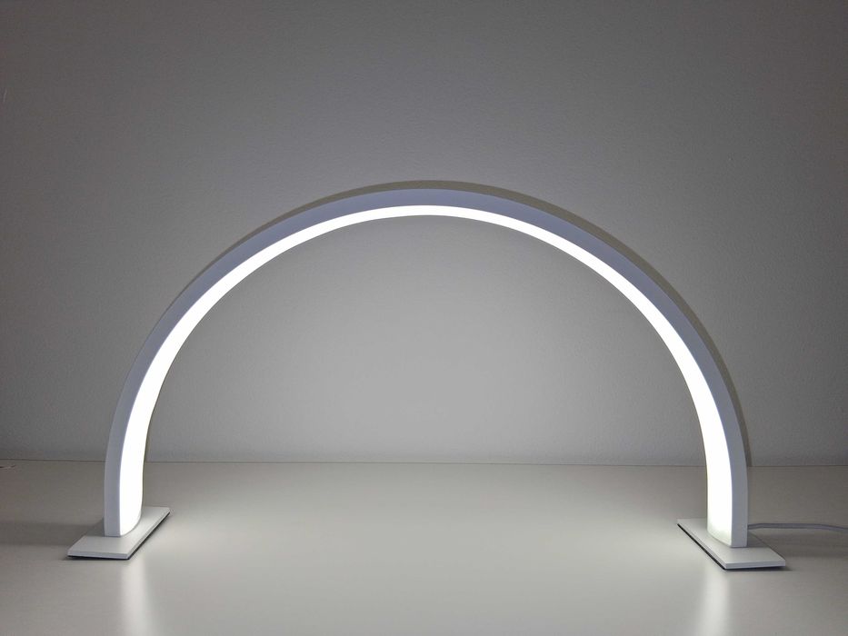 Candeeiro para mesa de manicure