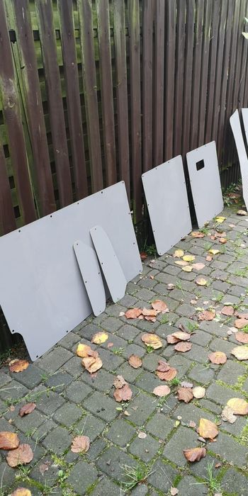 Tapicerki VW  T5 komplet