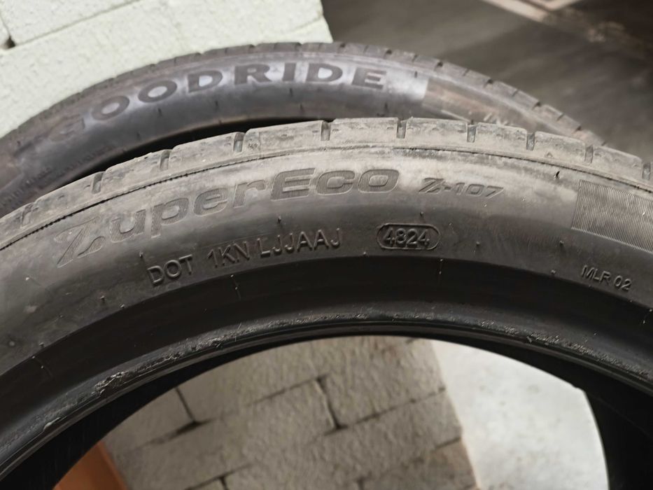 Dwie opony Goodride ZuperEco Z-107 225/45 R19 96W