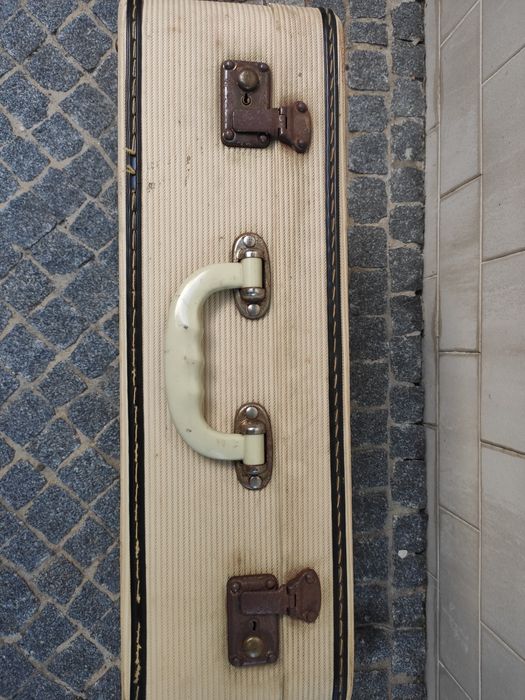 Mala viagem Vintage para restauro