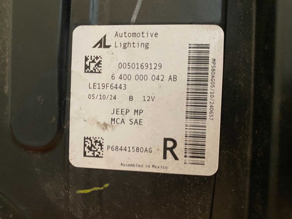 Jeep Compass фара 2022-2025 Фара Compass LED P68441580AG P68441581AG