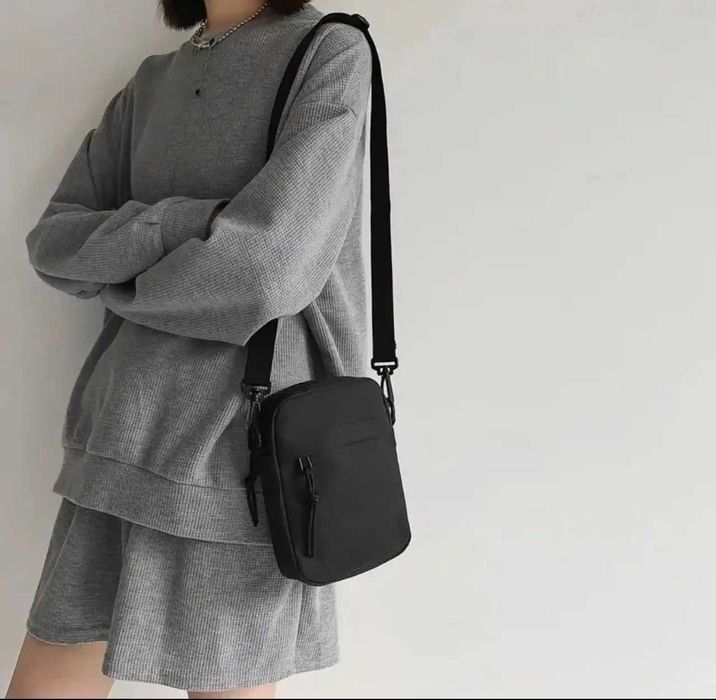 Месенджер чёрный сумка через плечо барсетка белая месенджер чёрный