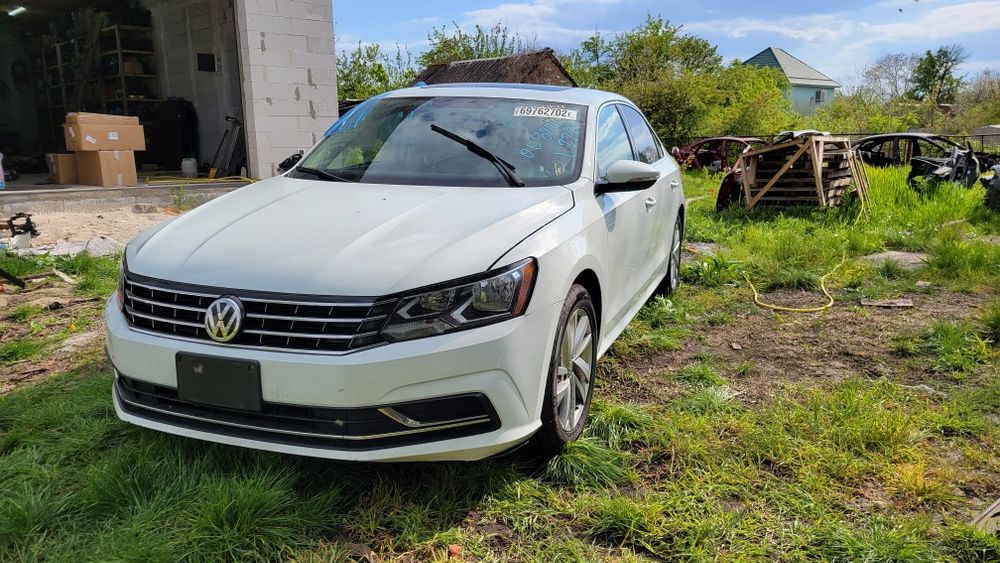 Фари задні фонарі пассат б7 б8 сша passat b7 b8 usa запчастини