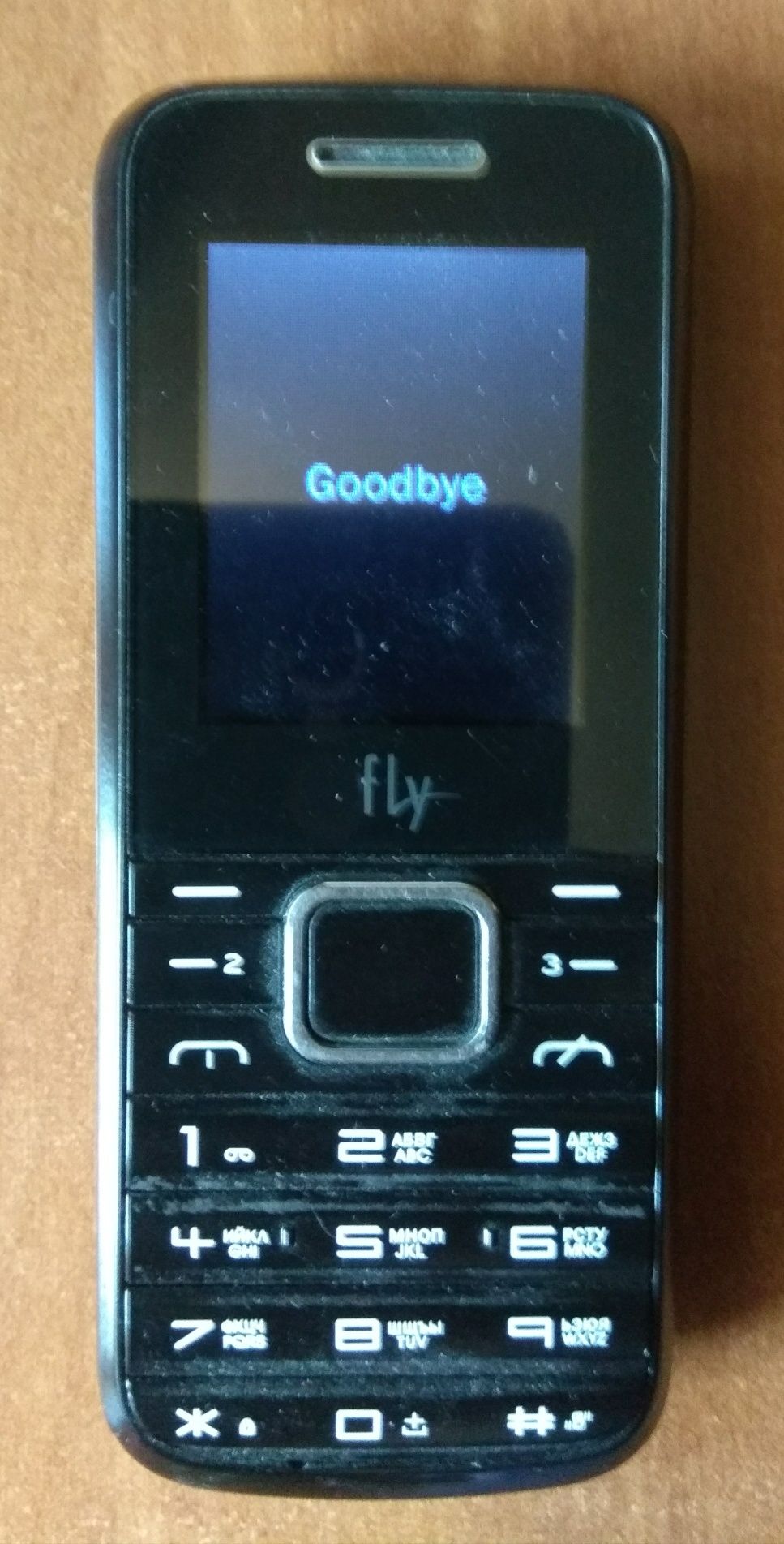Телефон Fly TS91 на 3 сим карты