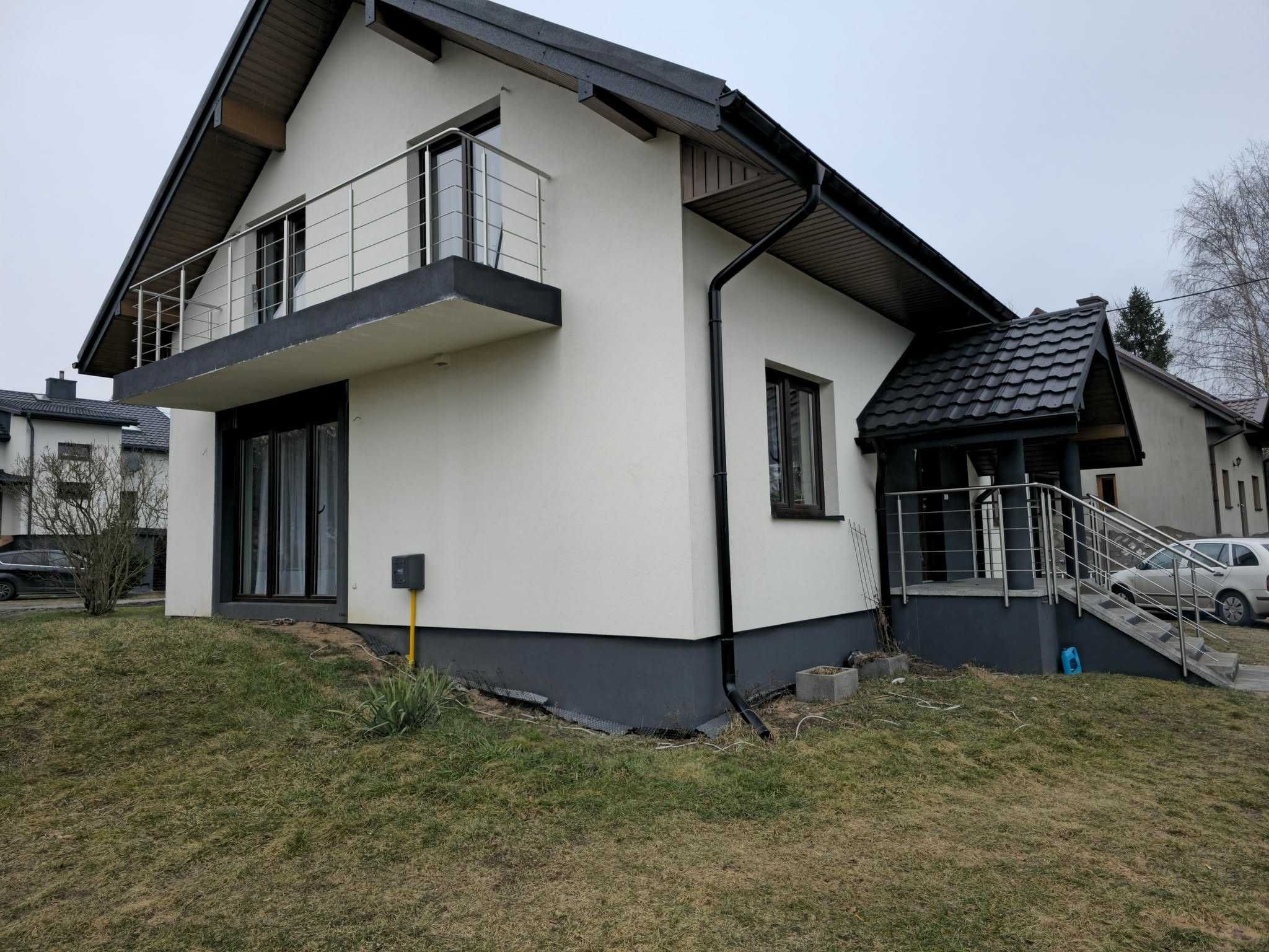 Balustrady zabezpieczenia okienne nierdzewne
