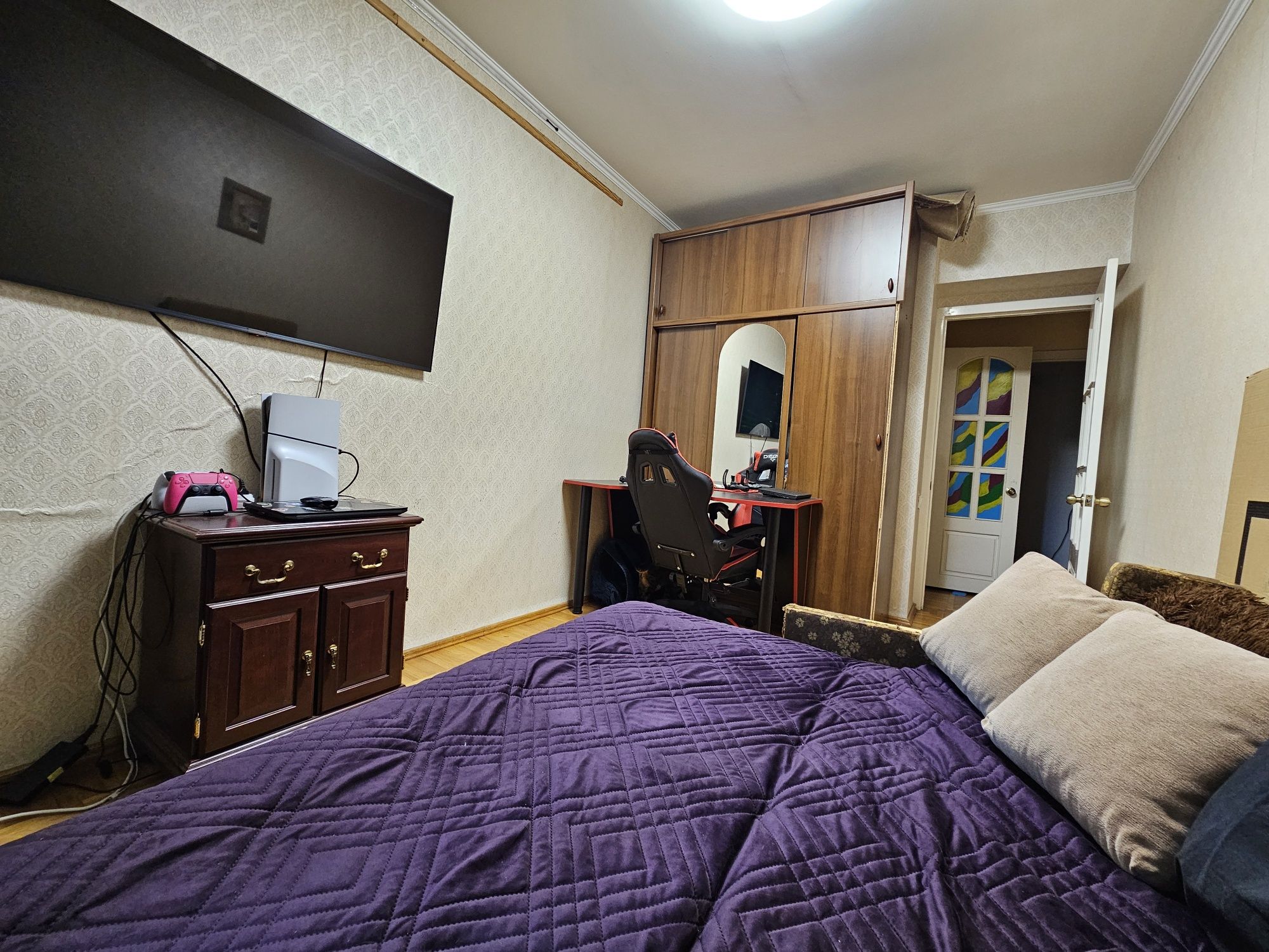 Продам 3 к кв с гаражом район Гагарина