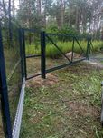 Montaż ogrodzeń panelowych i z modułów betonowych.
