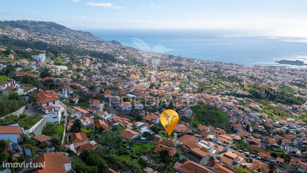 Terreno urbano com vista mar, no Livramento, Funchal