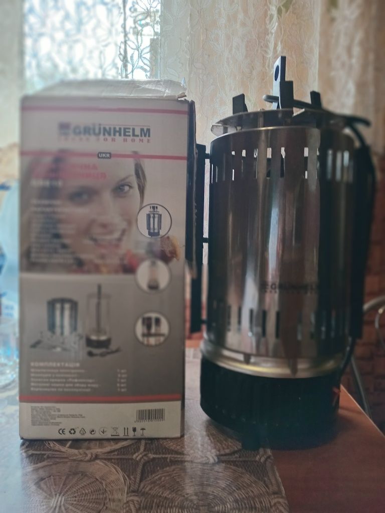 Продам електрошашличницю