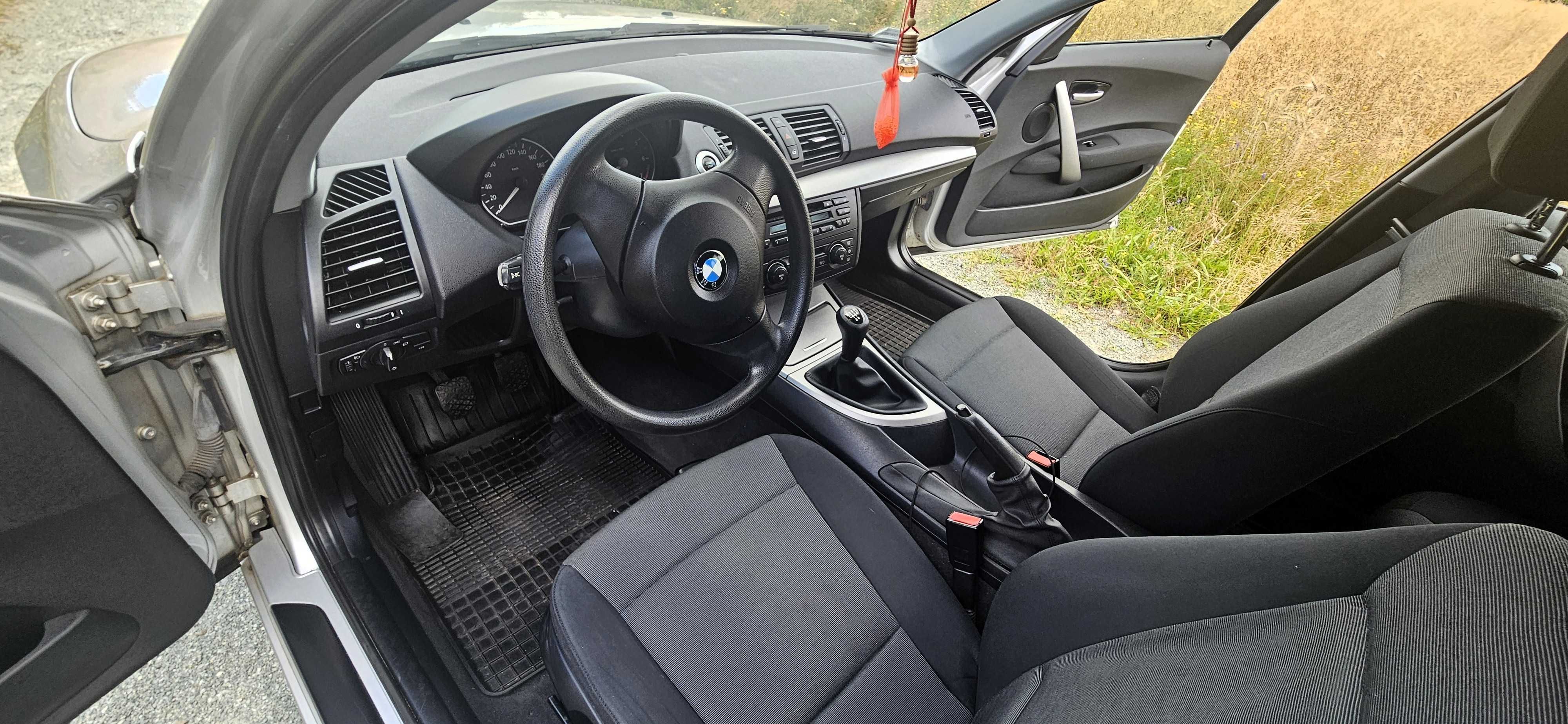 Sprzedam BMW Serii 1 E87, 2005