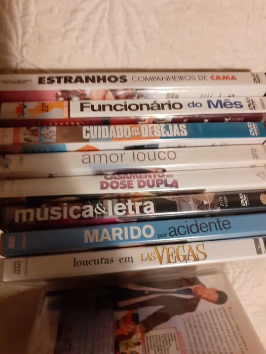 Vendo Filmes em DVD