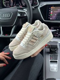 Жіночі кросівки Adidas Originals Forum 84 Low New X Off White