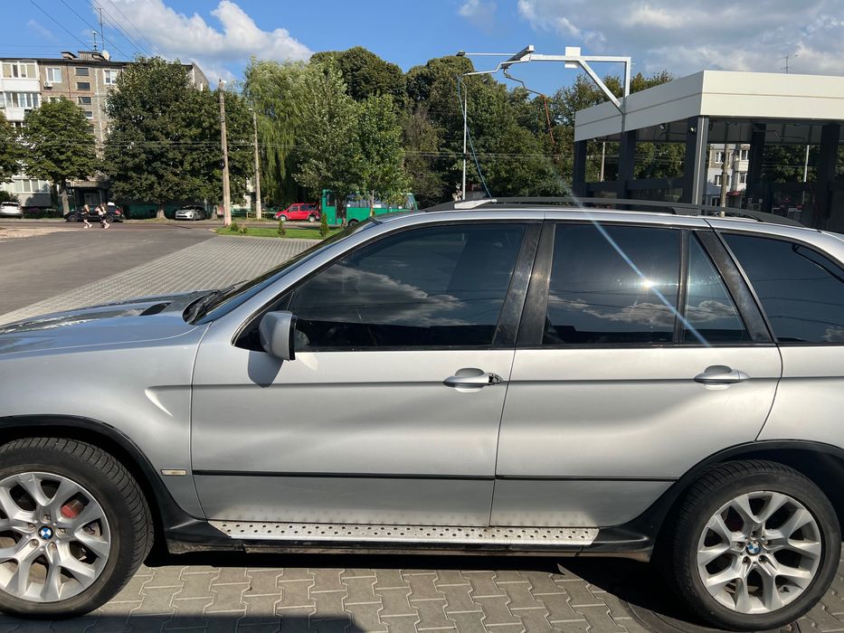 Продам БМВ Х5 е53 2001 року