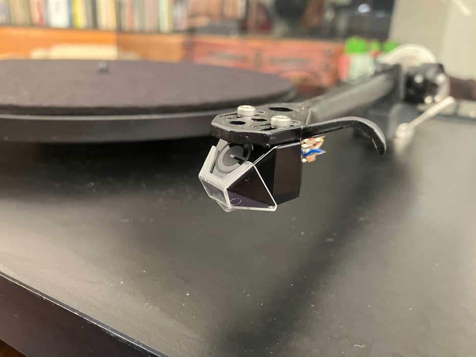 Gira-discos Rega Planar 3