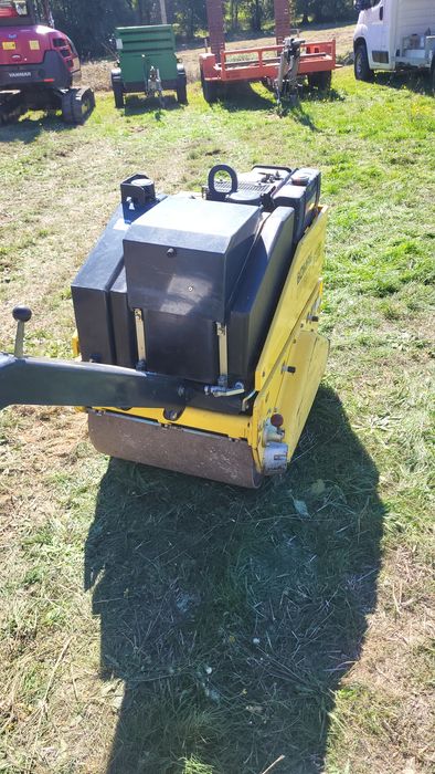 Cilindro bomag como novo