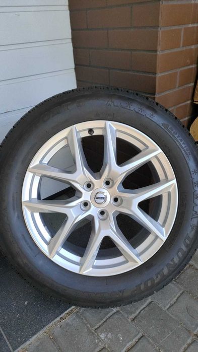 Koła Volvo XC60 Ford 18'' 5x108 opony zimowe 235/60/18 (OL1695)