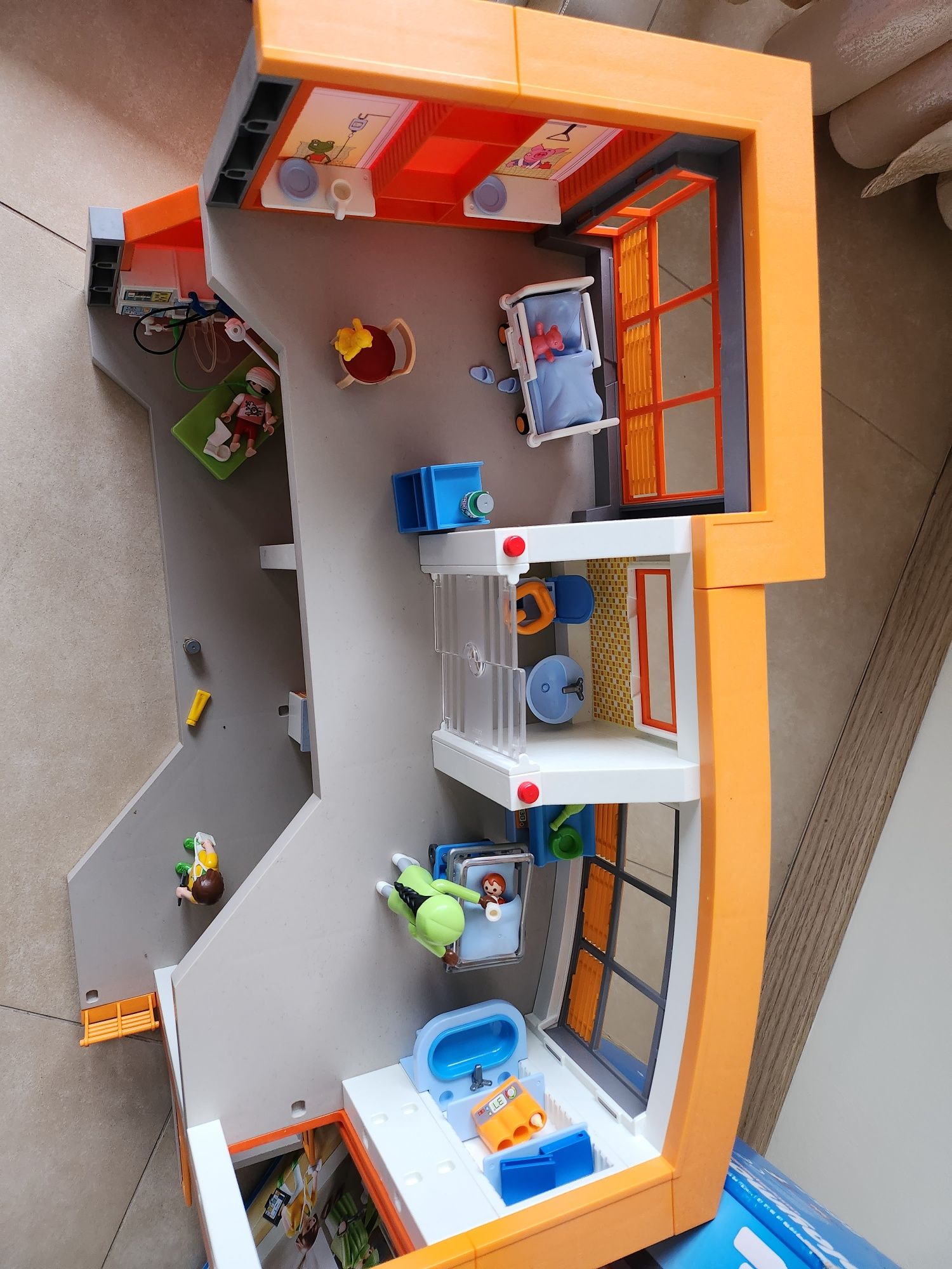 Playmobil szpital dzieciecy z opakowaniem