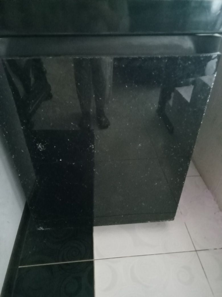 Холодильник Samsung чорне скло