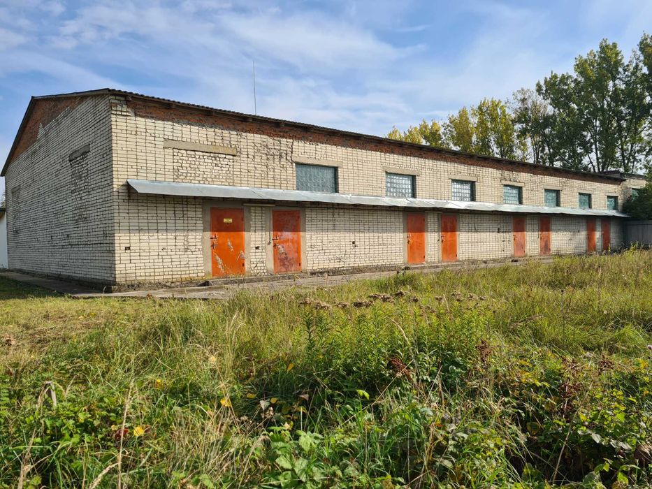 Нерухомість склади