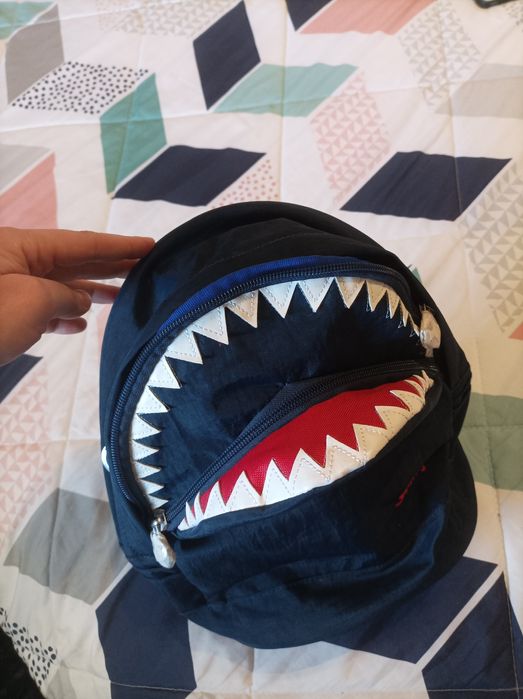 Mochila e estojo Capt'n Sharky