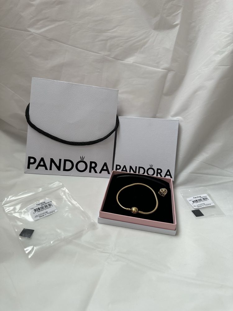 Браслет Pandora Moments зі сплаву з покриттям 14к золотом (18см)