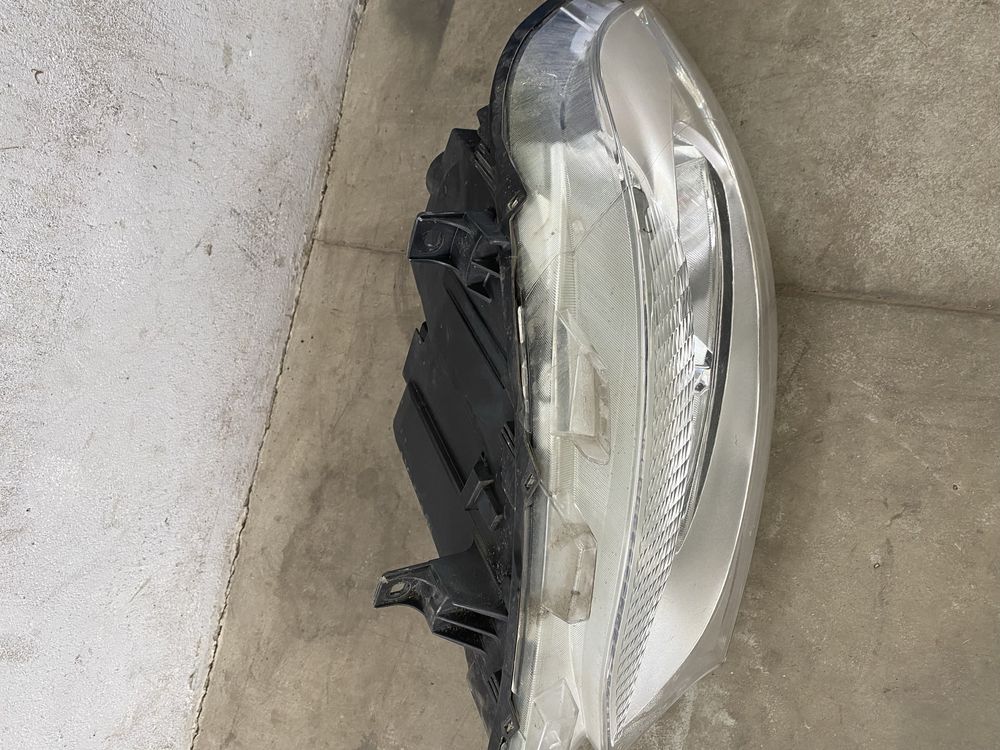 Lampa prawa Mercedes Sprinter 907 910