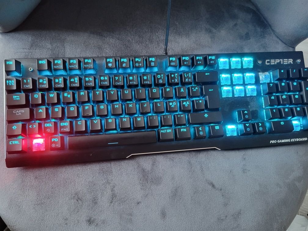 Клавіатура до ноутбука CEPTER X-13