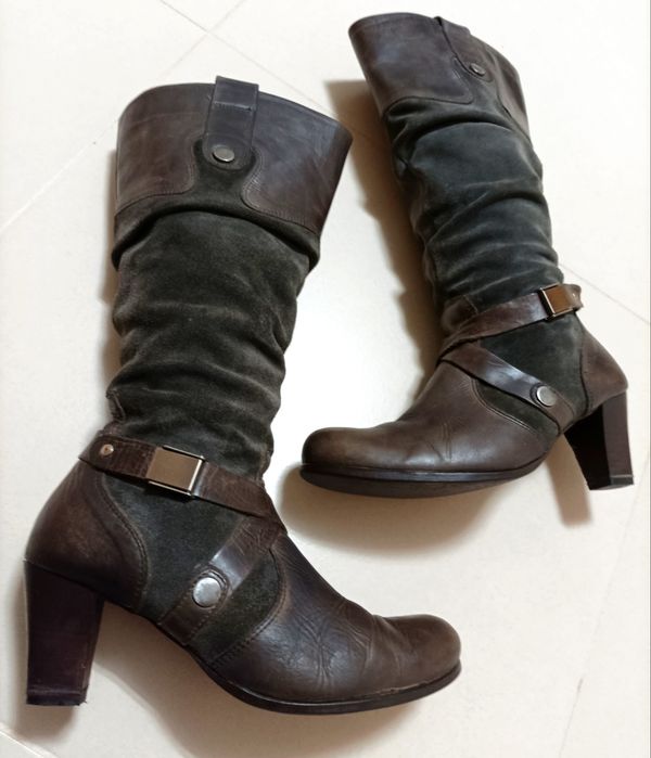 Botas em pele genuína marca Seaside (Tam. 38)