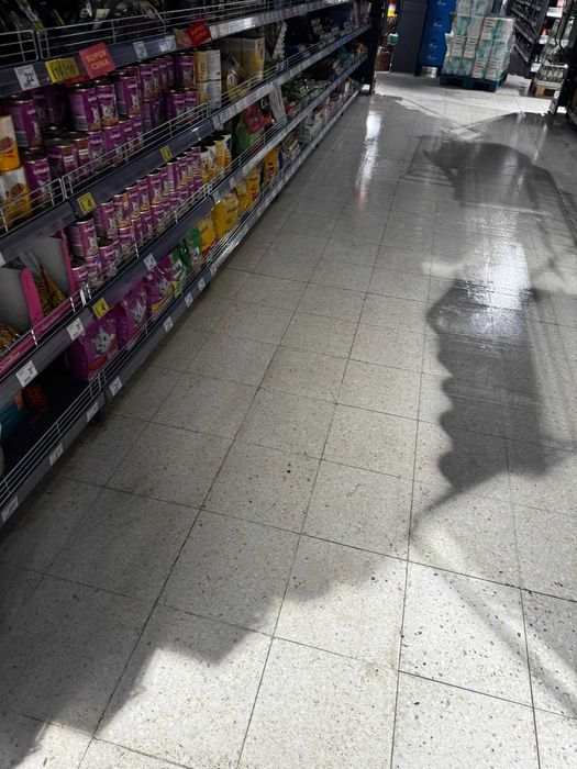 Sprzątanie sklepów Sprzątanie Marketów Sprzątanie Lokali Usługowych