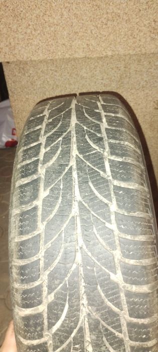 Sprzedam opony zimowe 195/65-R 15 stan bardzo dobry