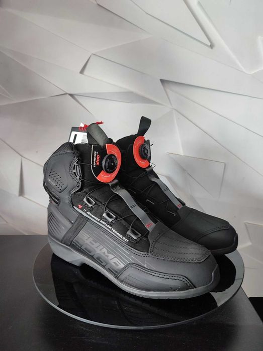 Buty motocyklowe Shima Edge wentylowane/wodoodporne od '41 do '48