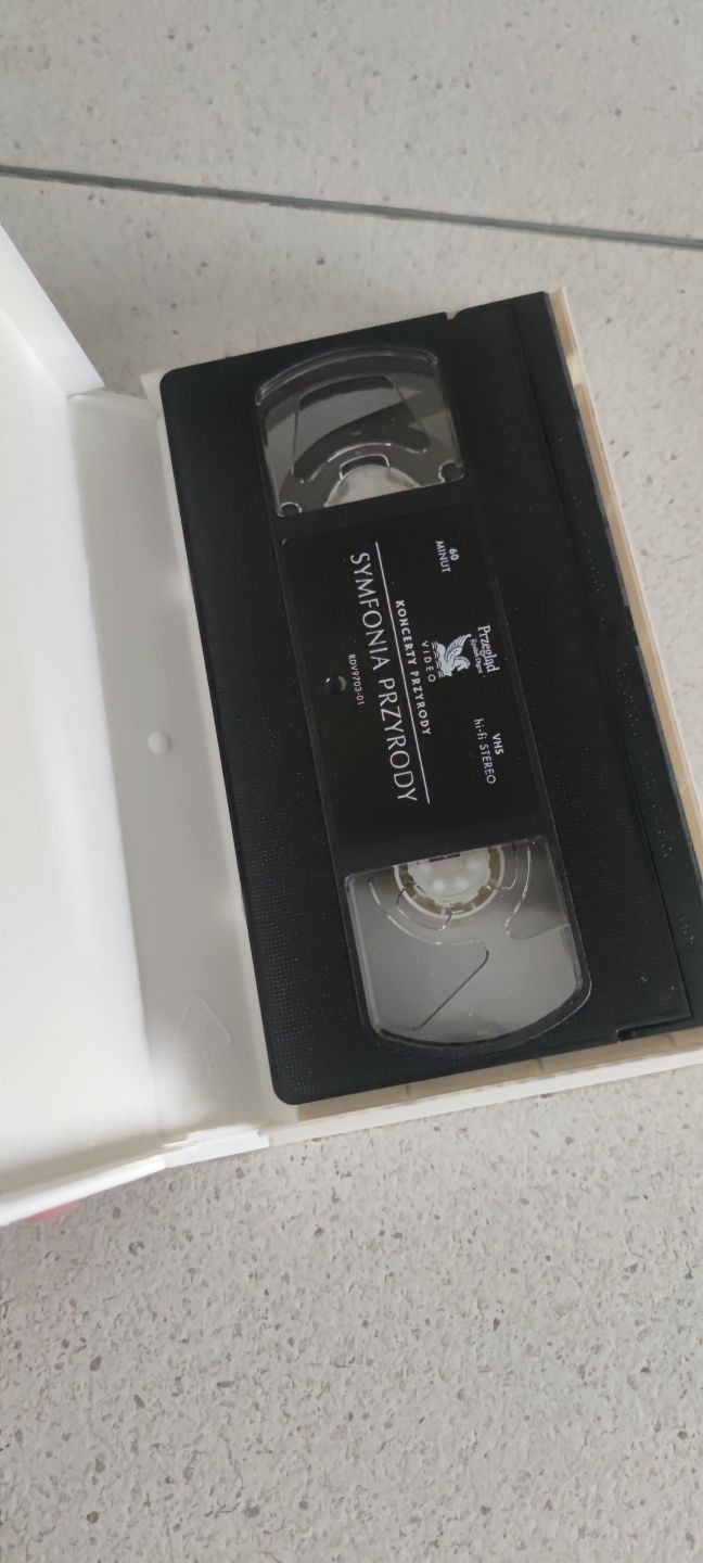 VHS - kaseta - film - symfonia przyrody  - zachwycające krajobrazy