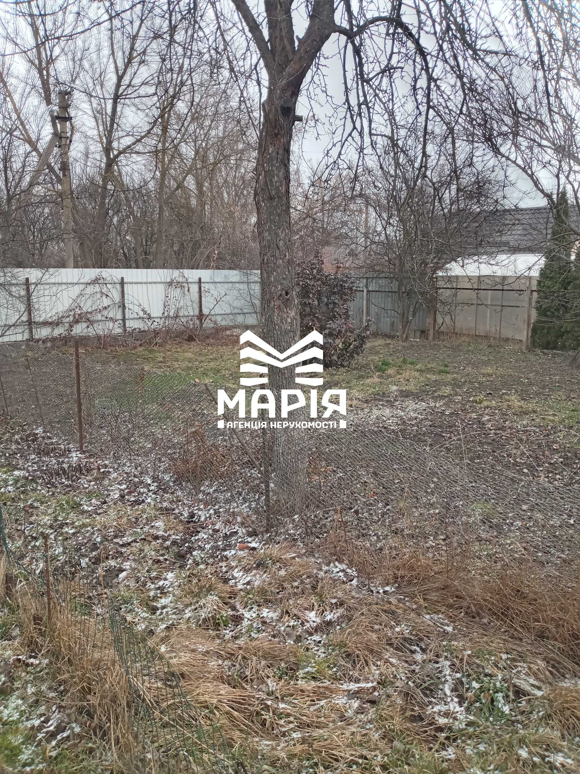 Продаж будинку біля річки