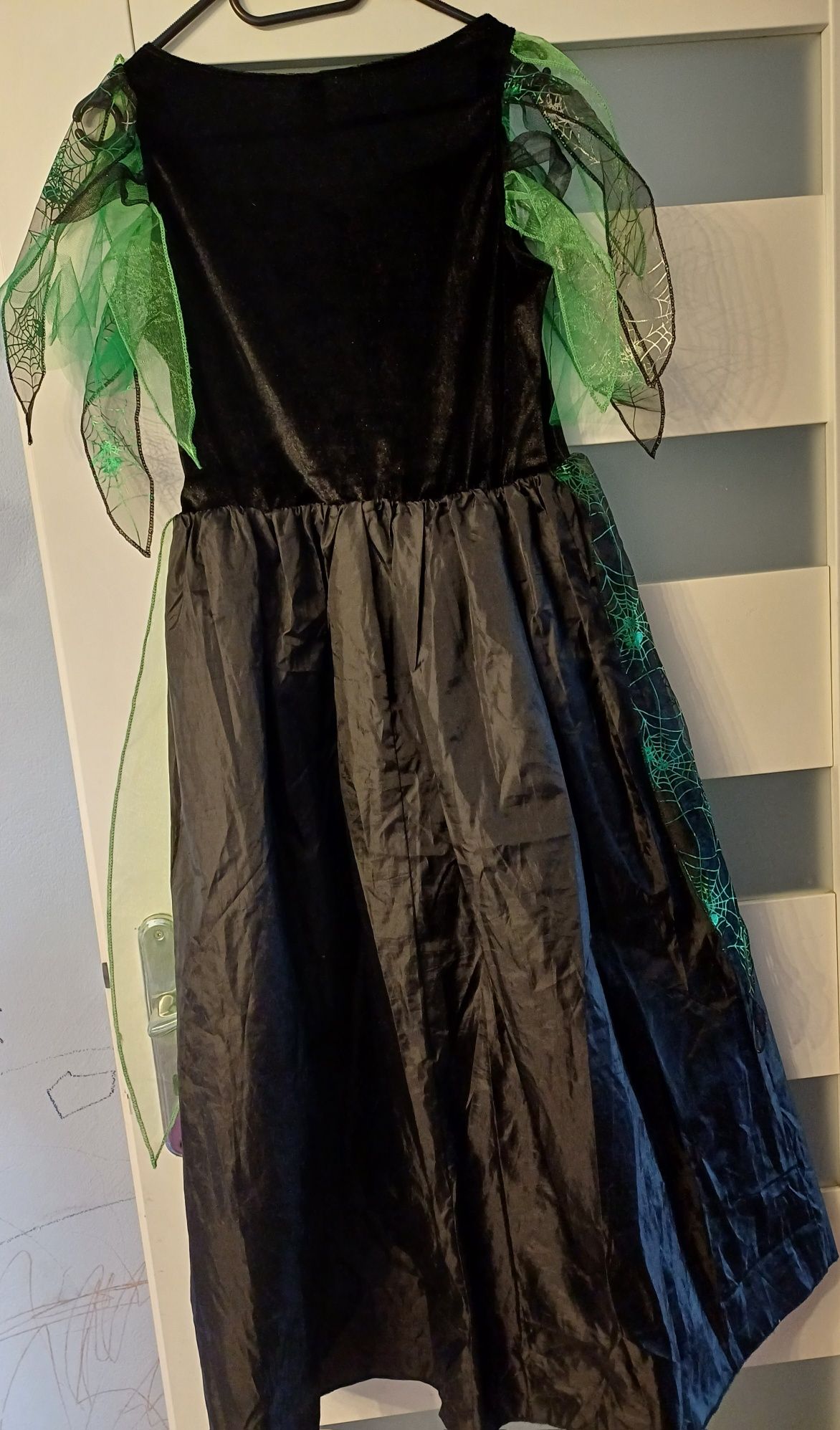 Halloween przebranie L czarownica na bal sukienka czarna strój