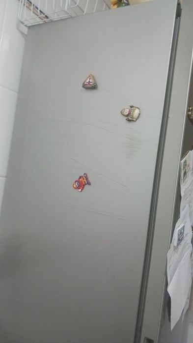 Frigorífico combinado AEG cinza