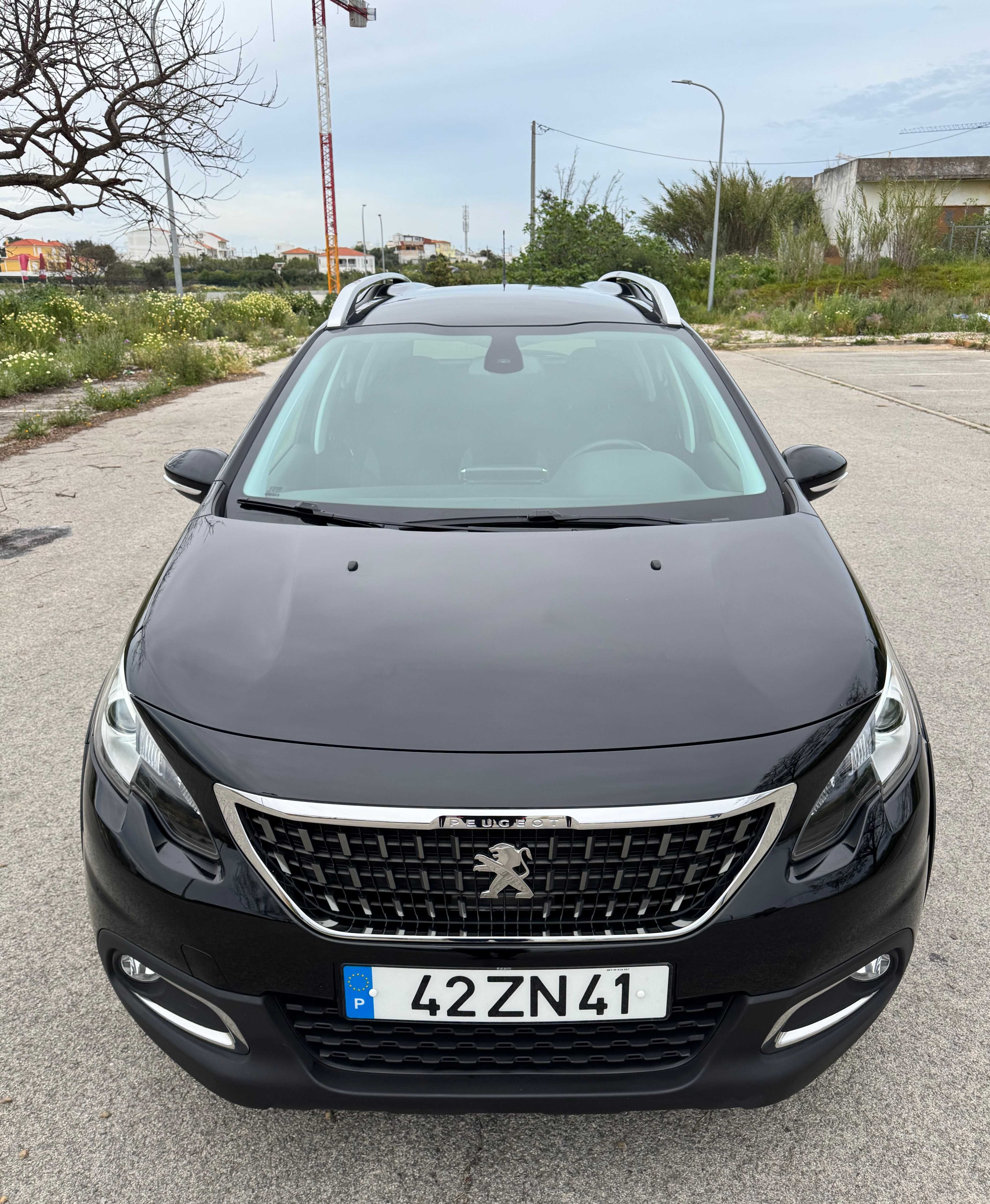 Peugeot 2008 1.2 PureTech Signature
