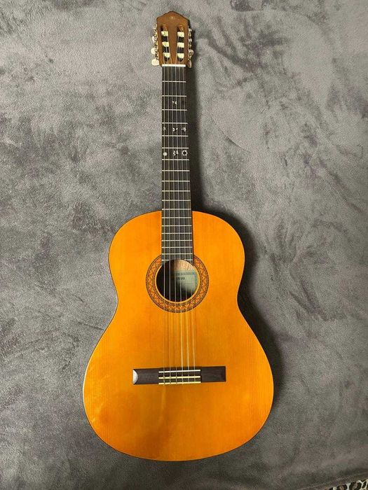 Гітара Yamaha C40